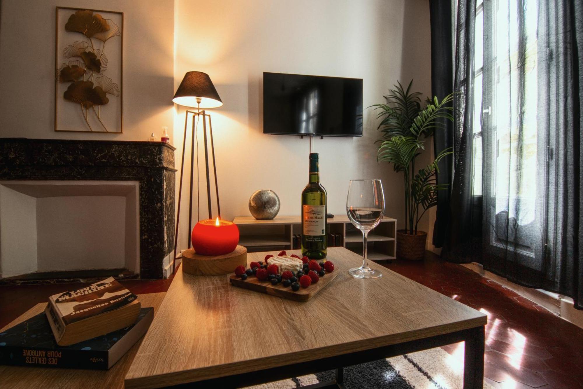 Appartement T2 - Centre Historique De Toulon Extérieur photo